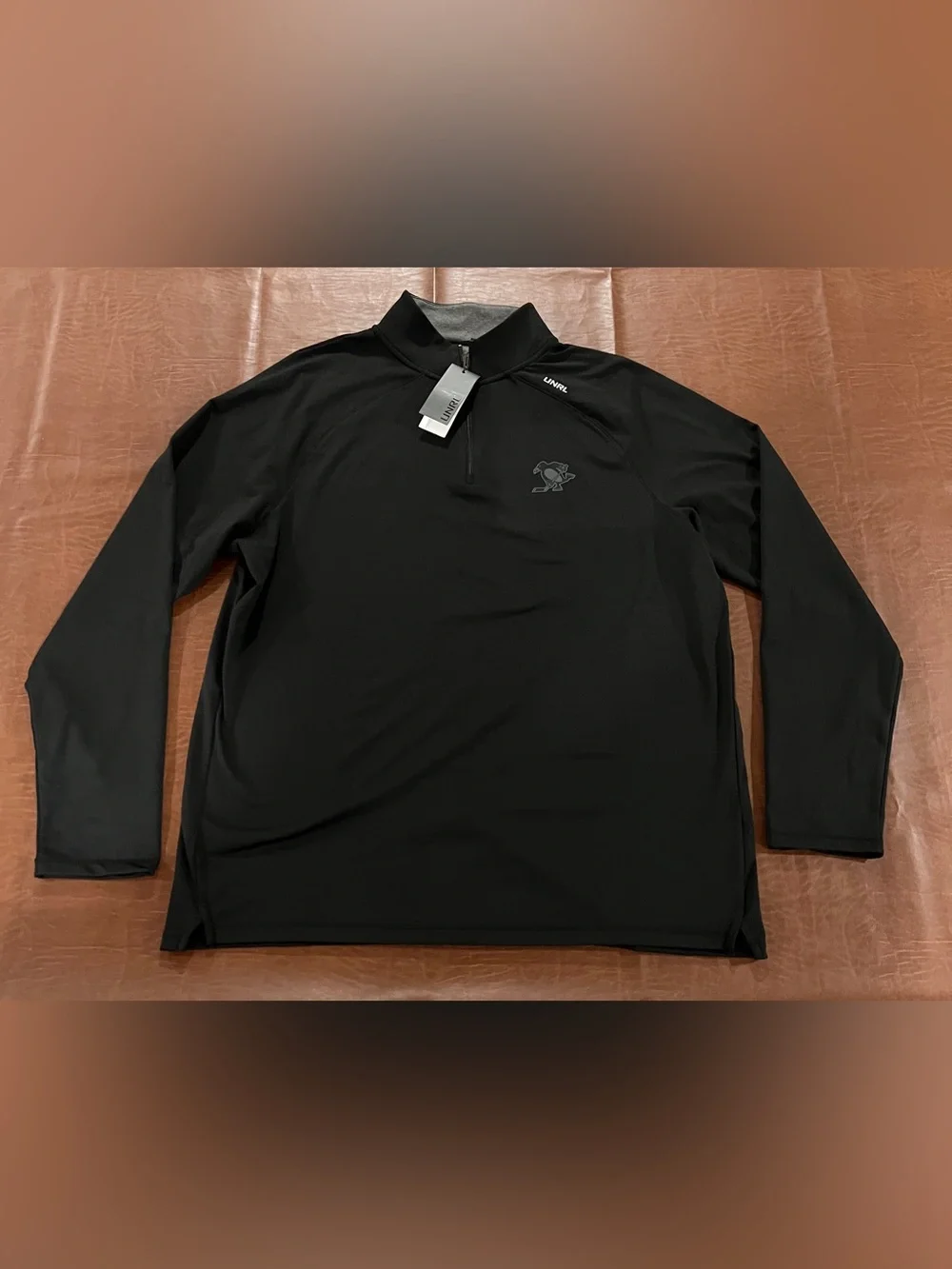 NWT UNRL Pittsburgh Penguins 1/4 Zip Activewear Long Sleeve Top - XL